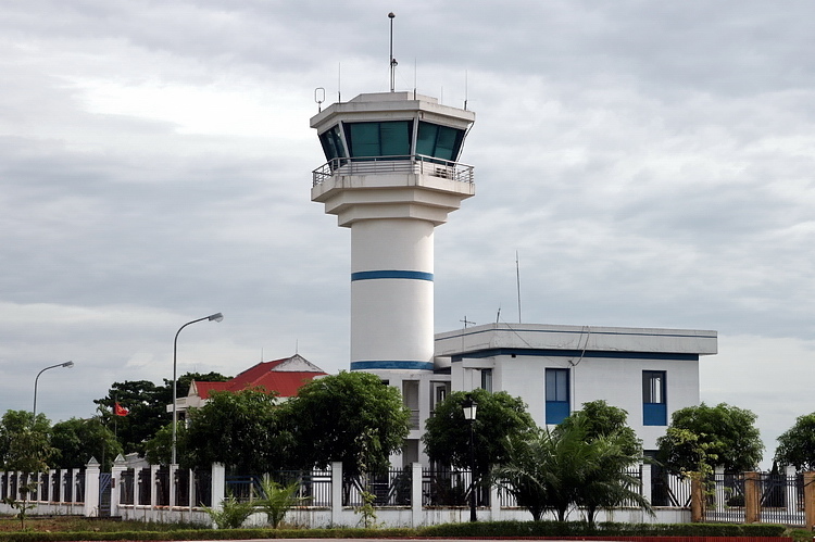 Hình ảnh Trạm điềm khiển không lưu sân bay Vinh - Sân bay Vinh