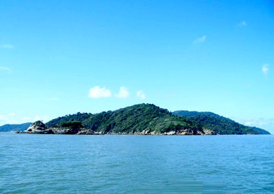 Hình ảnh Đảo Hòn Khoai nhìn từ xa - Đảo Hòn Khoai