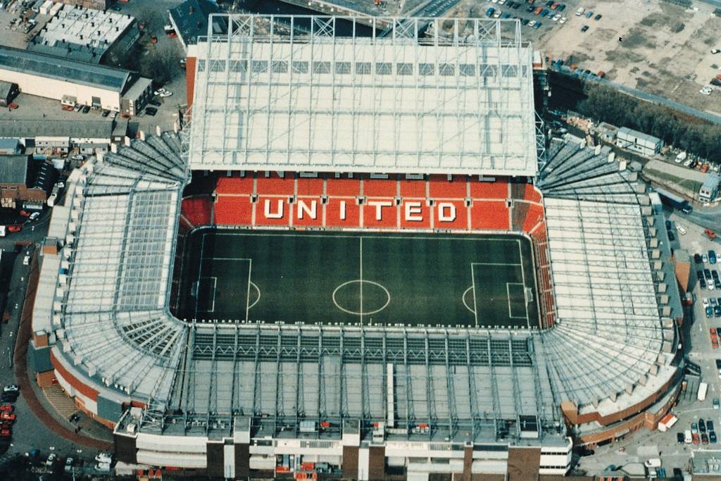 Hình ảnh Sân vận động Old Trafford những năm 80 - Sân vận động Old Trafford