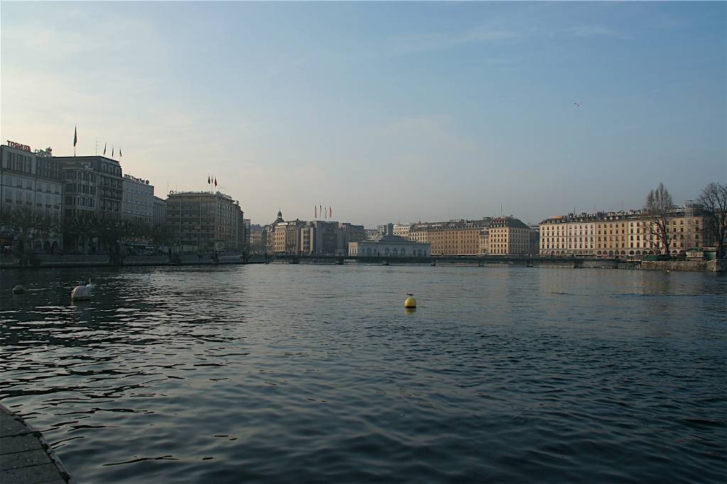 Hình ảnh Sông bên cạnh thành phố Geneva - Geneva