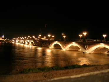 Hình ảnh Cầu Pont-de-Pierre - Bordeaux