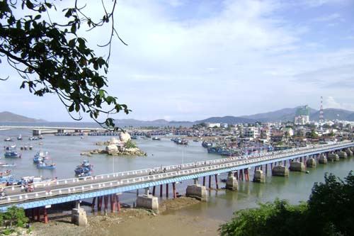 Hình ảnh Xom Bong Bridge - Nha Trang