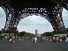 Hình ảnh Dưới chân tháp - Tháp Eiffel